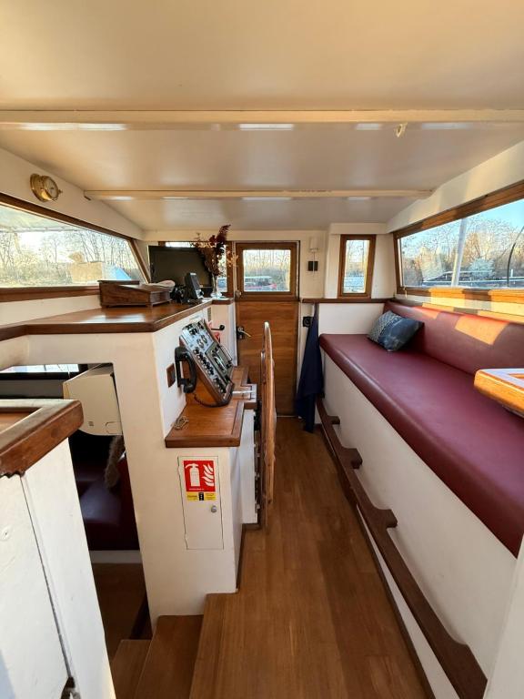 Cabine sur péniche à Bagatelle - 2