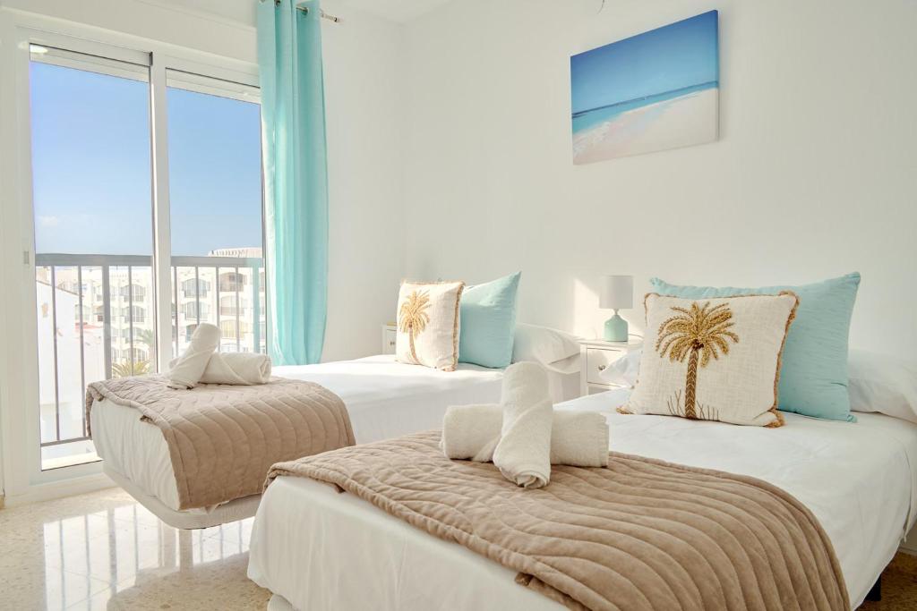 Tucuman 3 - Sunny 3-Bedroom Apartment in Nerja Center near Beach - 1