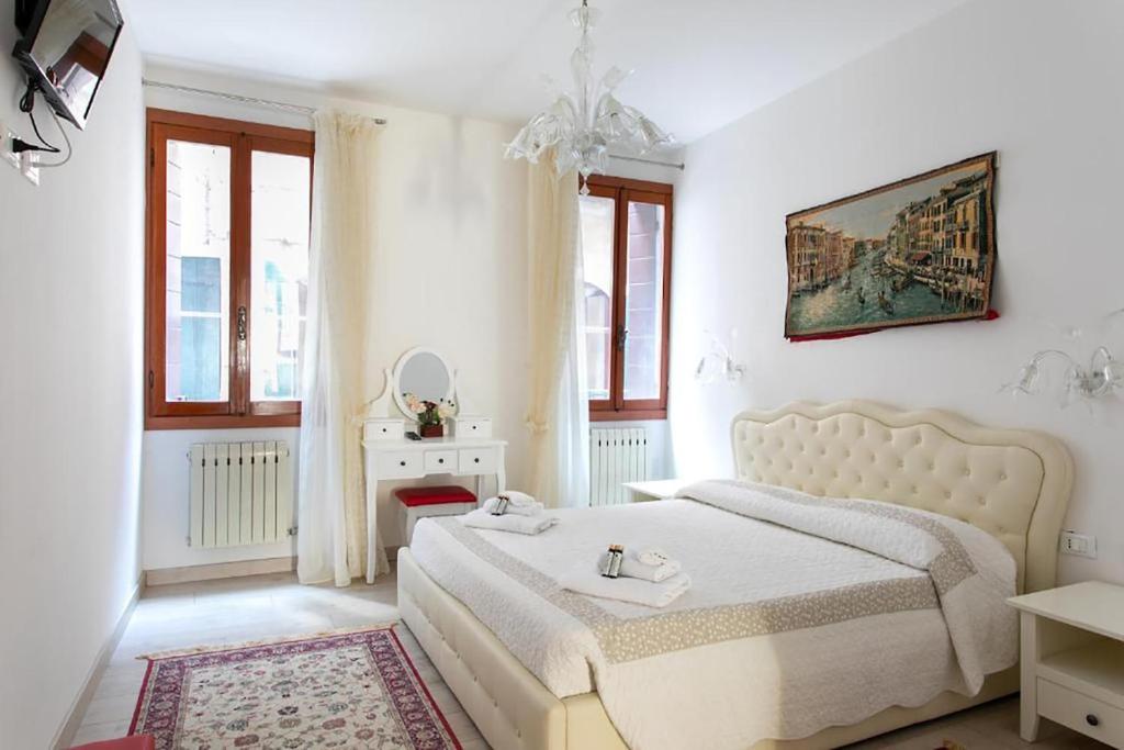 Apartment Ca' Petriana Historical Center - 5
