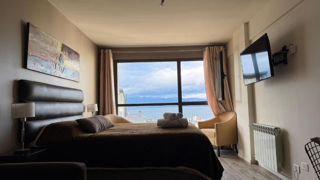 Departamento con vista al Lago Nahuel Huapi - 1