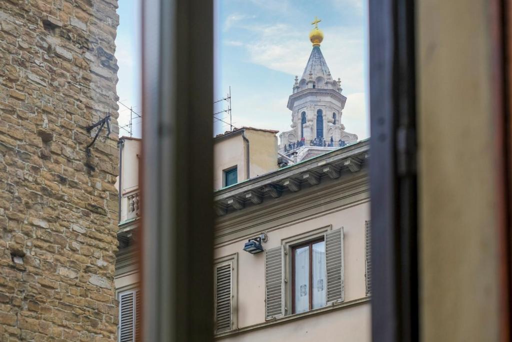 A stone's throw from the Duomo - 3