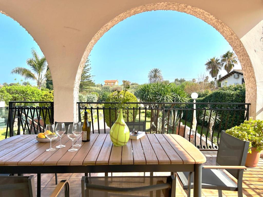 "Villa Cala Bianca" near the sea, parking e wifi - 2