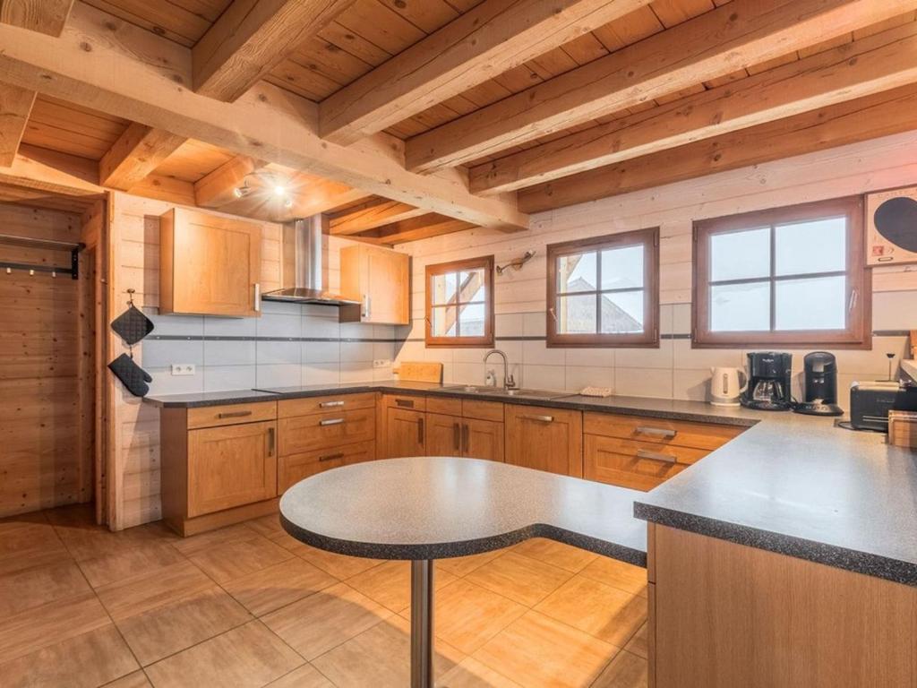 Chalet spacieux à Châtel pour 14 personnes avec sauna - FR-1-676-226 - 2