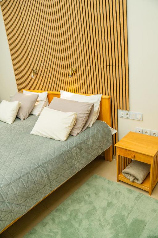 Teatar Rooms Subotica 3A - 1