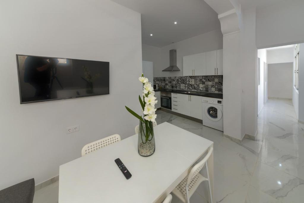 Apartamento Cádiz Falla - La Caleta - 1