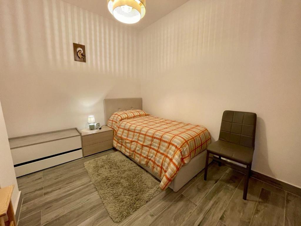 Bright apartment with balcony - 5