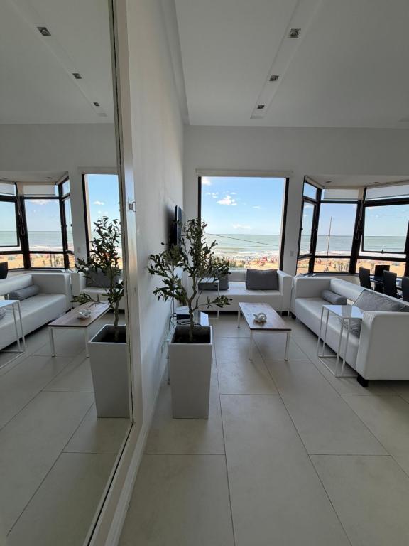 Villa gesell dpto al Mar - 2