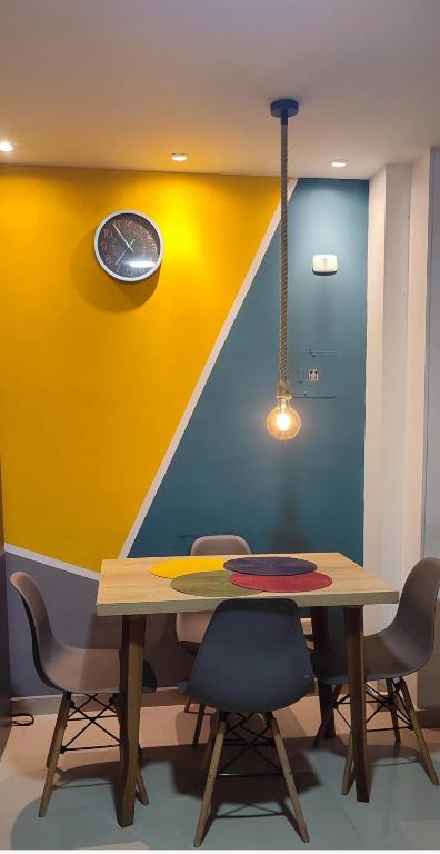 201-Cómodo y moderno apartamento de 2 habitaciones en la mejor zona céntrica de ibagué - 4
