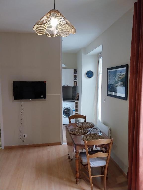 Appartement cocooning avec balcon à deux pas des thermes - 4