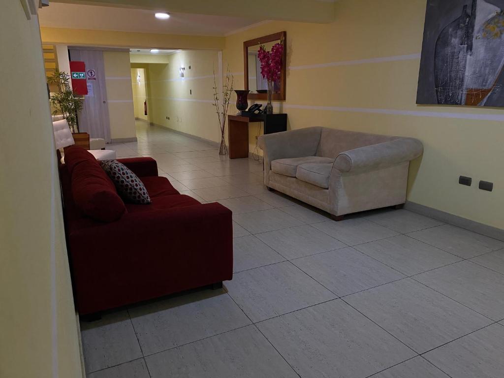 Hotel Paola Maipu - 2