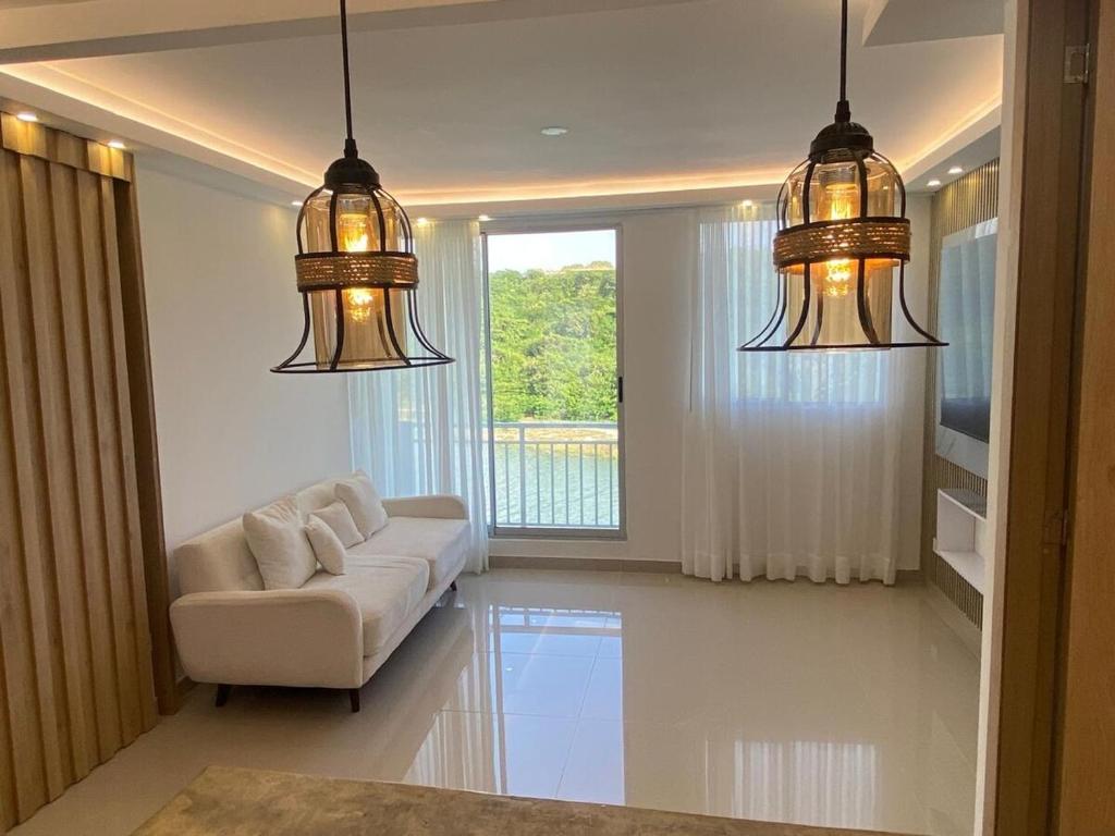 Dammar luxury - 1