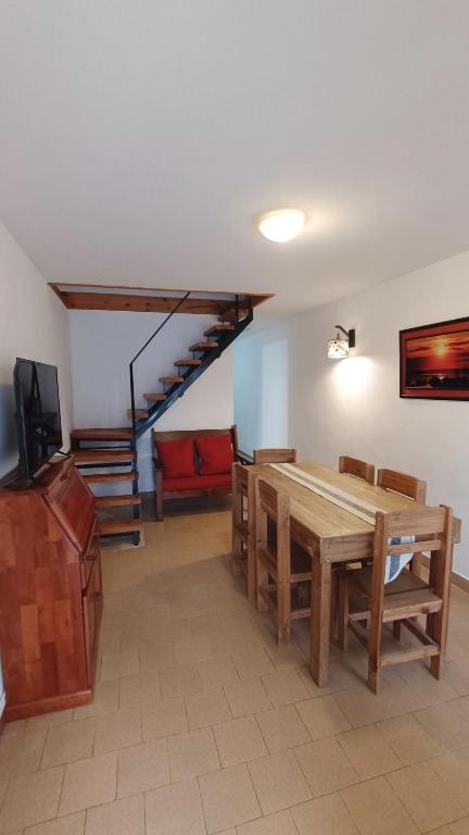 Confortable Duplex Zona Playa Necochea - 4