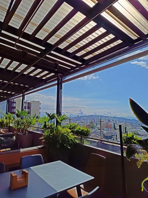 Loft Contemporary on Av Santander - 3