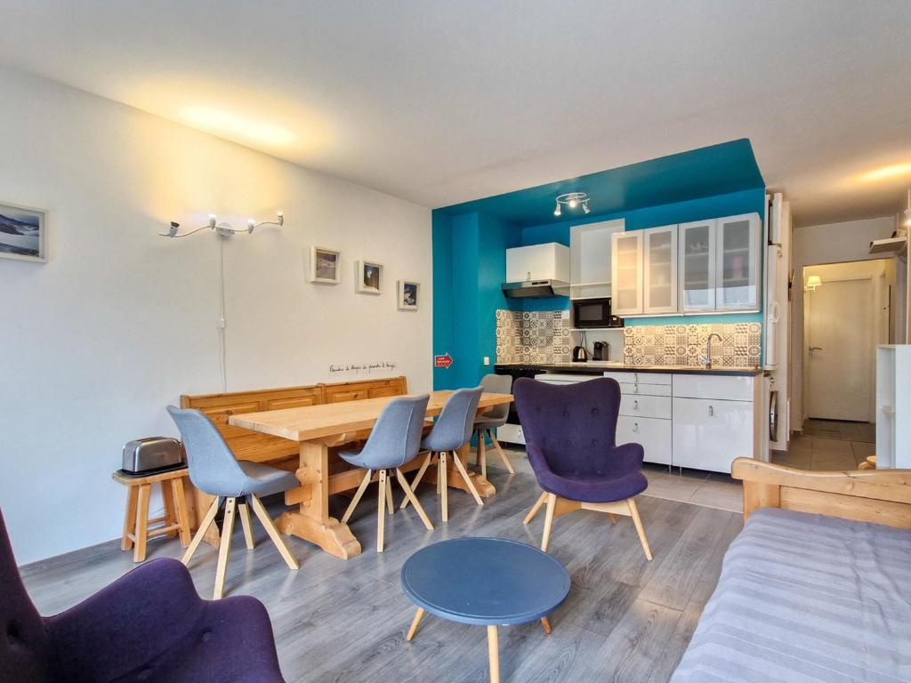 Appartement centre station, vue pistes - 8 pers. - FR-1-425-240 - 1
