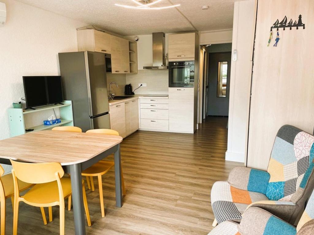 Studio climatisé, parking - 4 pers. (jardin) - FR-1-790-41 - 2