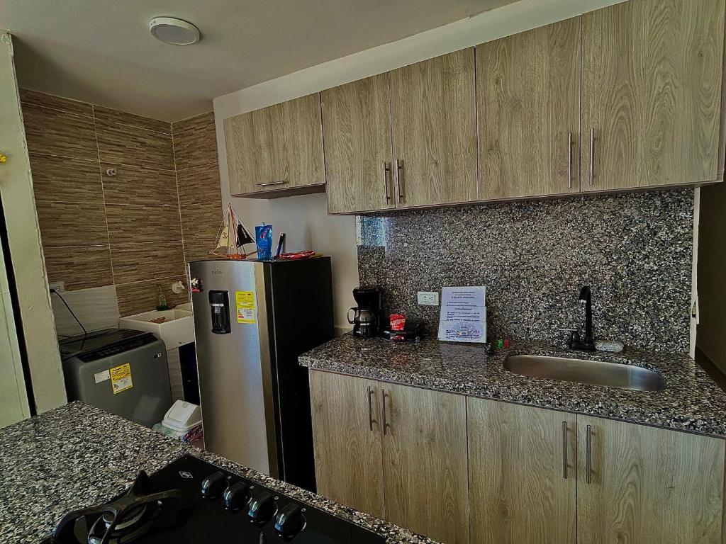 Cómodo apartamento rodadero sur - 4