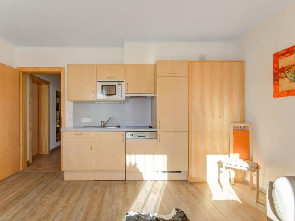 Apartment in Tyrol in an attractive area - 4