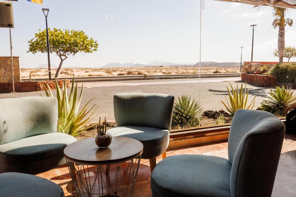 BLUESEA Aloe Corralejo — Restaurant & bars in Corralejo, Canary Islands