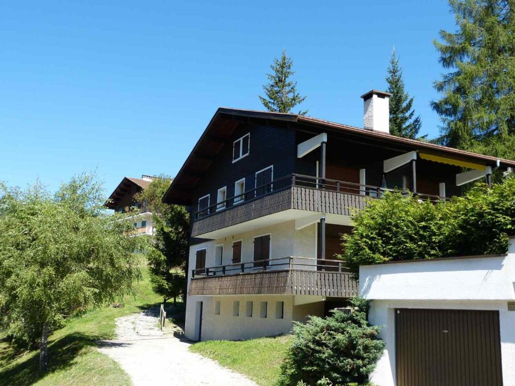 Charmant appartement 3*, proche pistes, poêle à bois, garage, WIFI - FR-1-304-152 - 4