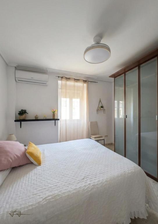 Apartamento Polvora, junto al Puente Romano - 4
