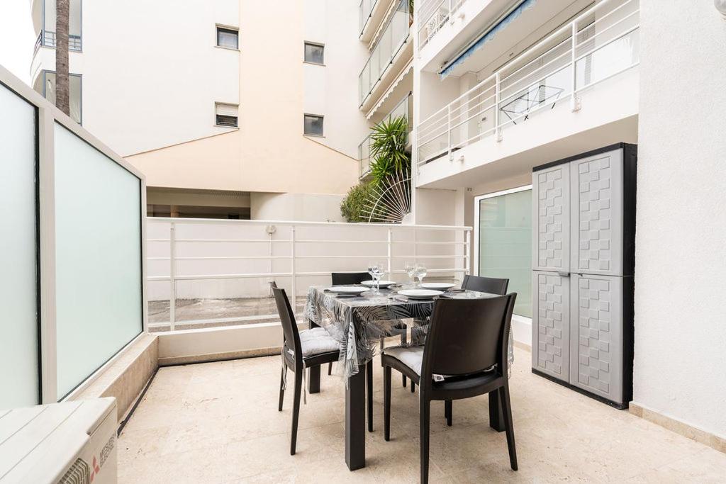 LE ROYAL Studio adorable avec terrasse, parfait pour les couples et à deux pas de la Croisette - 4