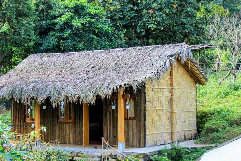 体验我们的#幸福生活豪华平房酒店 (The #Happylife Experience Deluxe Bungalow!) - 1