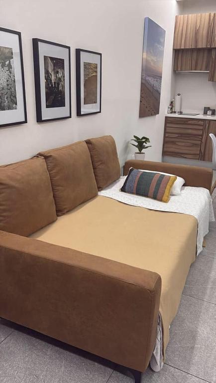 MARGARITA · Modern Ground Floor Loft with Garage - 3