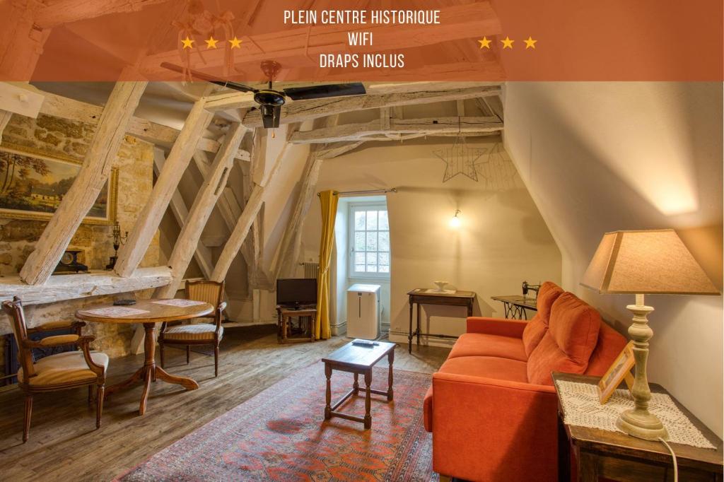 2 pièces, centre historique, "Loft Montaigne" - 1