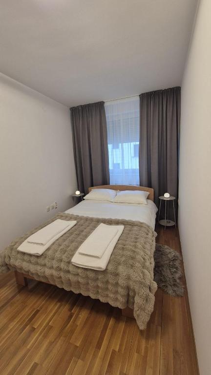 Su Inn apartman - Center with FREE private garage - 5