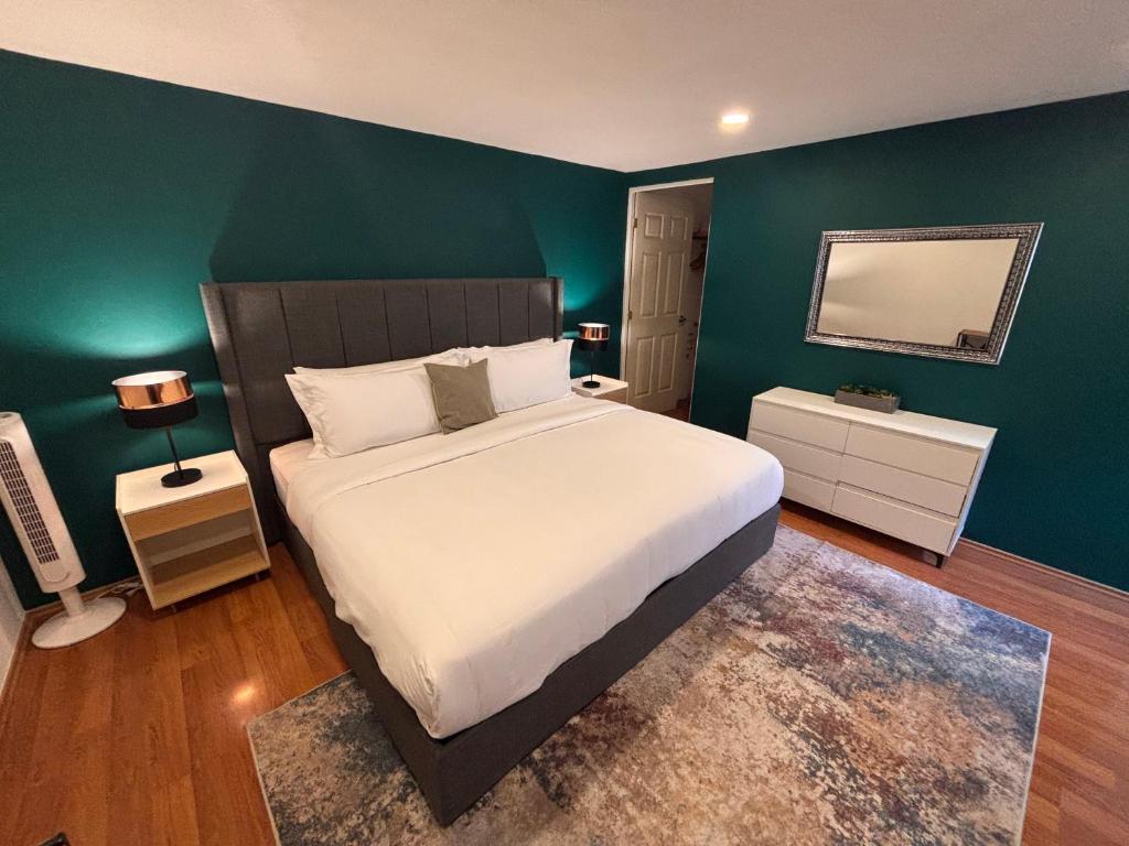 Beautiful & Quiet WFH Apt Across Reforma 222 Mall - 5