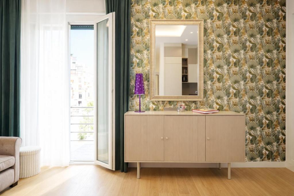 Elegantis Aventino Charming Flat with Private Terrace - Colosseo, Metro and Circo Massimo Nearby - 3