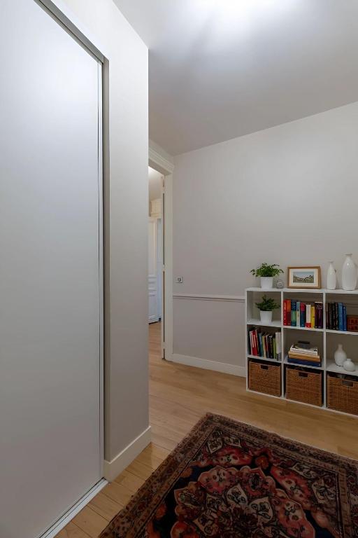 Eiffel View - Elegant 1BR - Terrace - 5