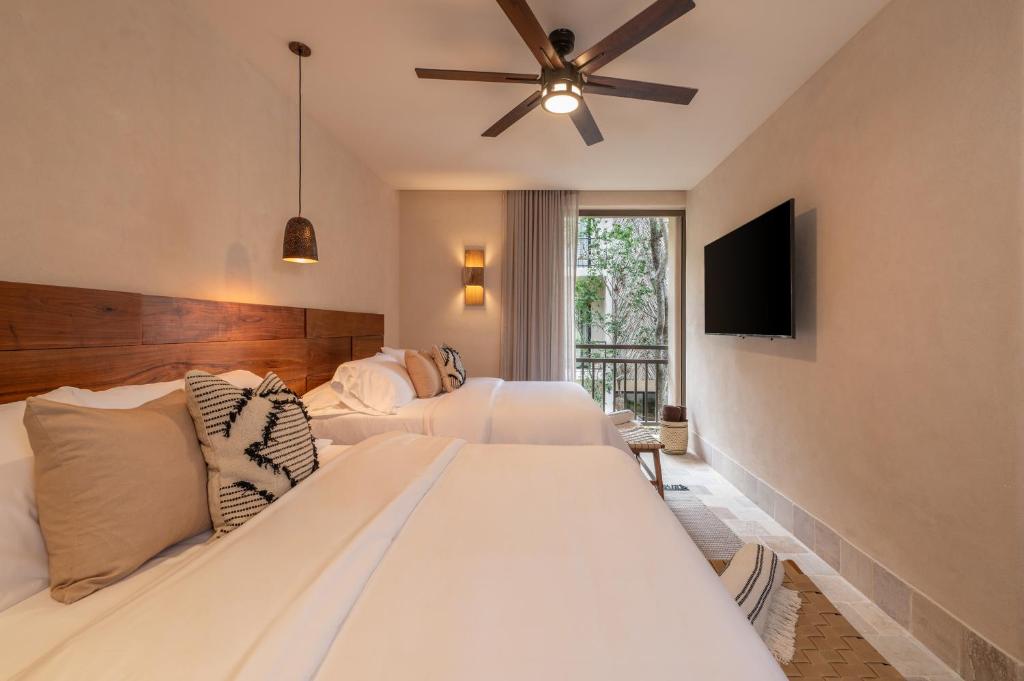 Artila Tulum Jungle Living w Private Jacuzzi - 5
