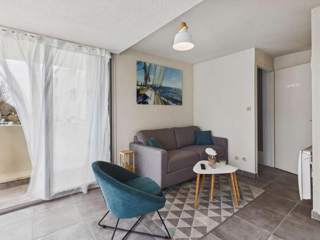 Appartement rénové avec parking - pers. - FR-1-326-874 - 4