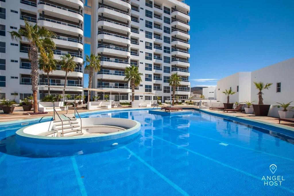 7th-floor incredible ocean view 2 pools - 2