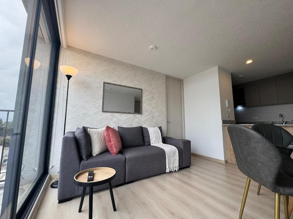 Apartamento Cerca a Embajada Americana y Solca en Centro Norte GYM - 1