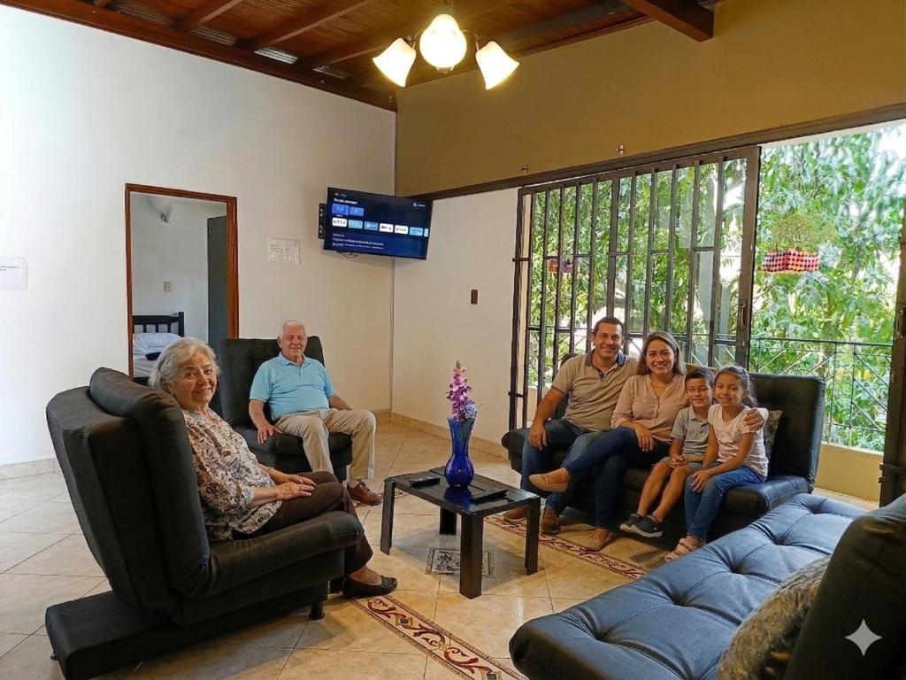 !Hermosa Casa en el Mejor lugar de Medellín! - 5