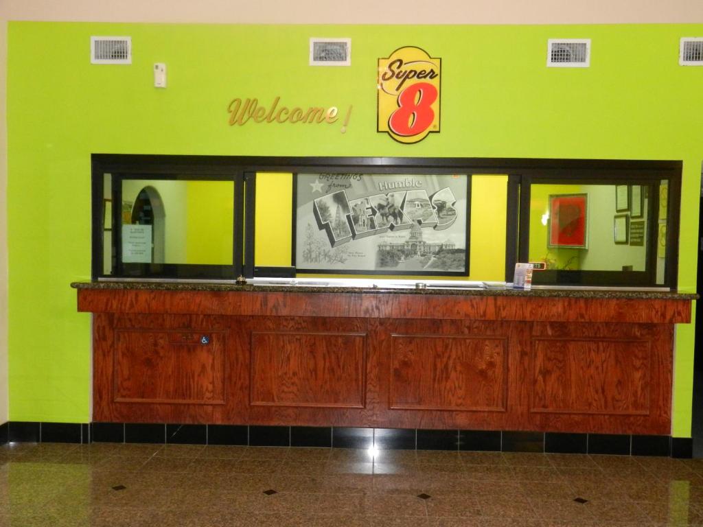 Super 8 by Wyndham Humble / Atascocita / FM 1960 I-69 photo