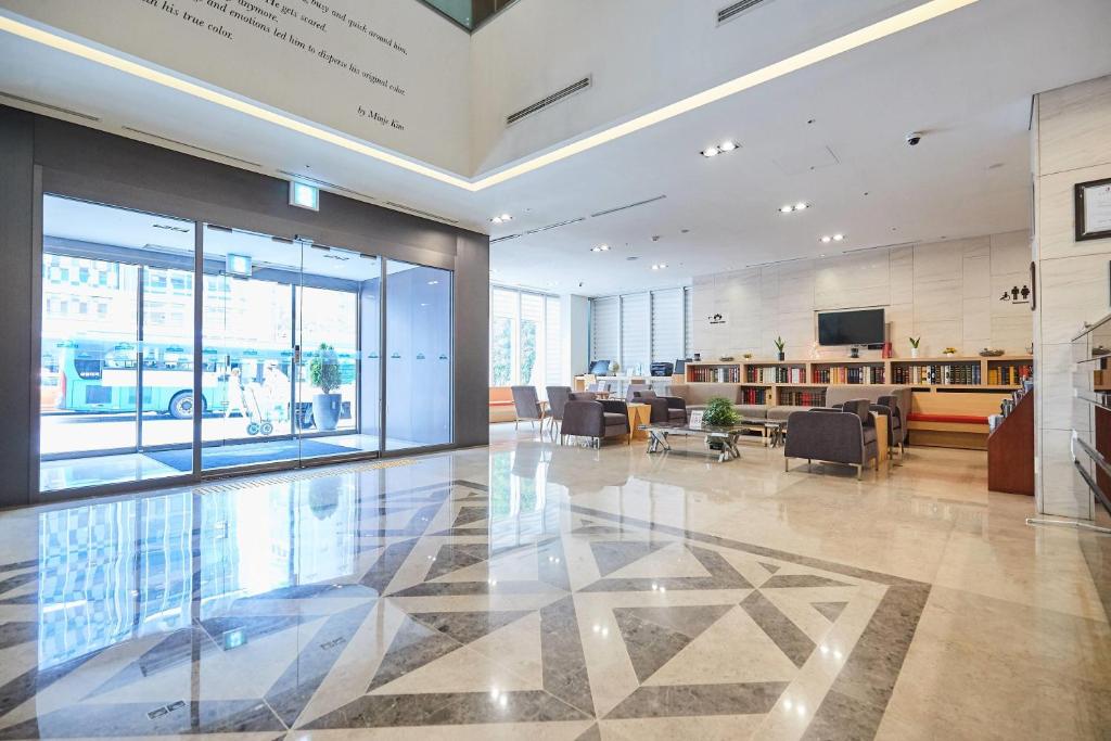 首尔明洞温德姆戴斯酒店 (Days Hotel By Whyndham Seoul Myeongdong)