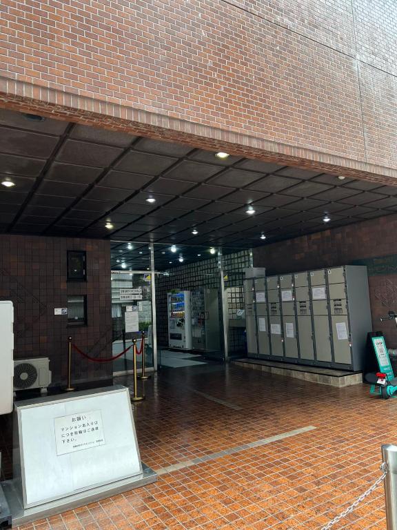 新宿繁华街道-上野池袋渋谷直达-For 2p-新宿Shinjuku徒步10分