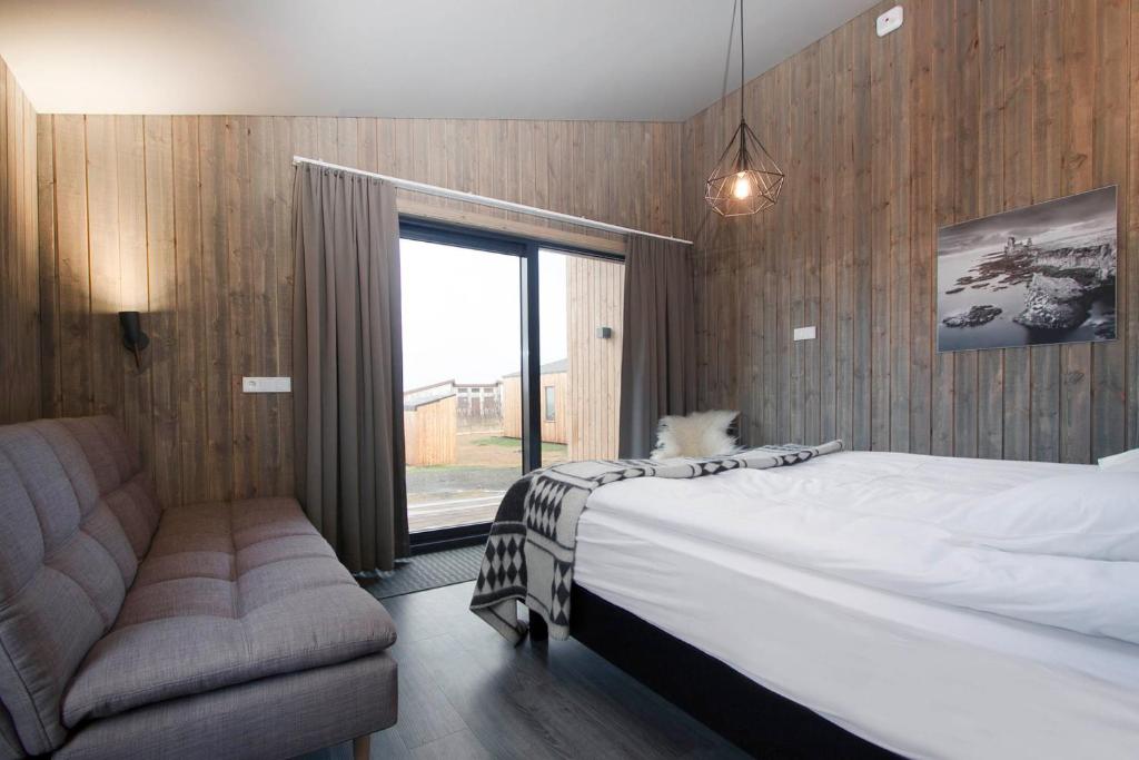 Arnarstapi Cottages photo