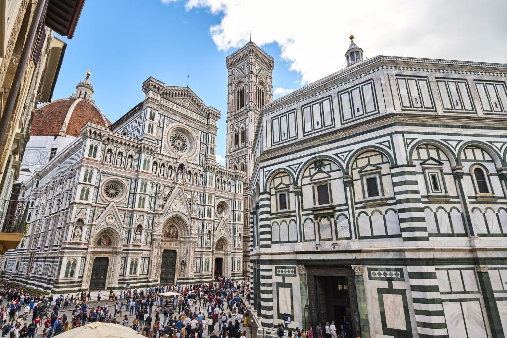 Duomo Luxury Florence Apartment - 5