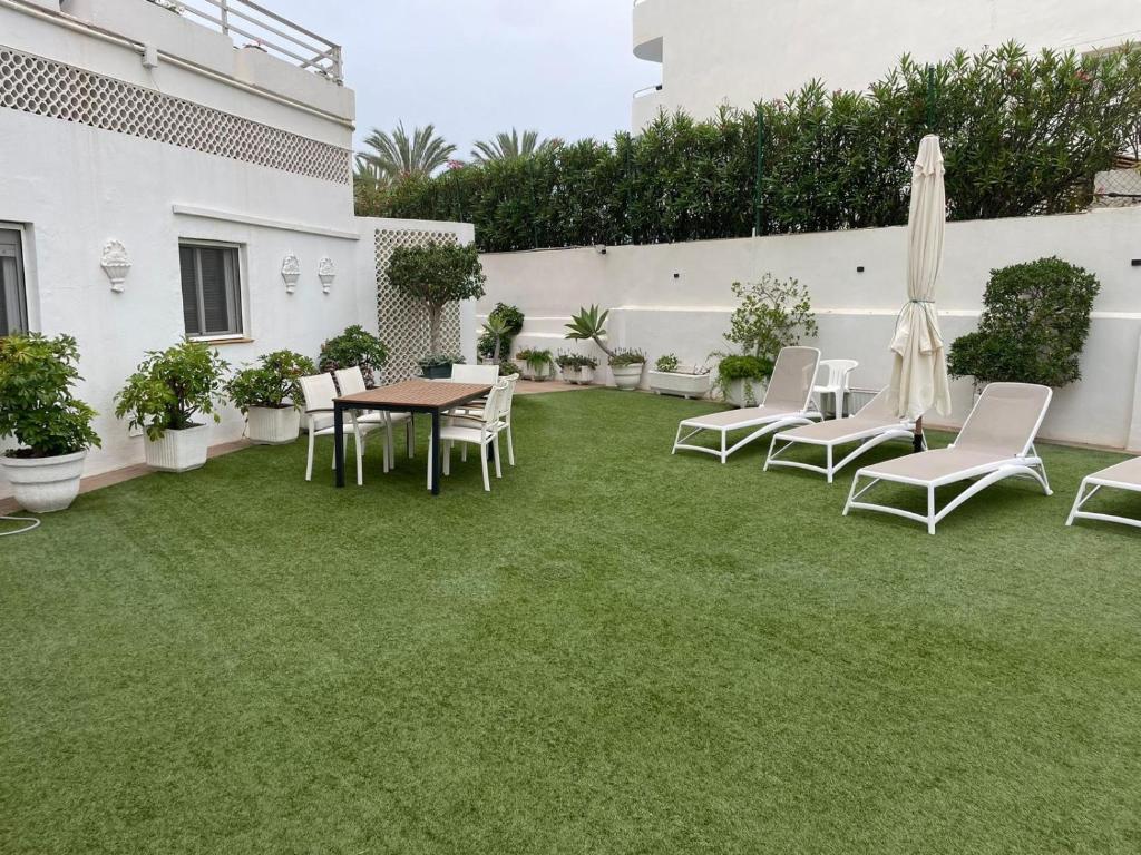 Las Palmas Marbella Infinity Sea View - EaW Homes - 5