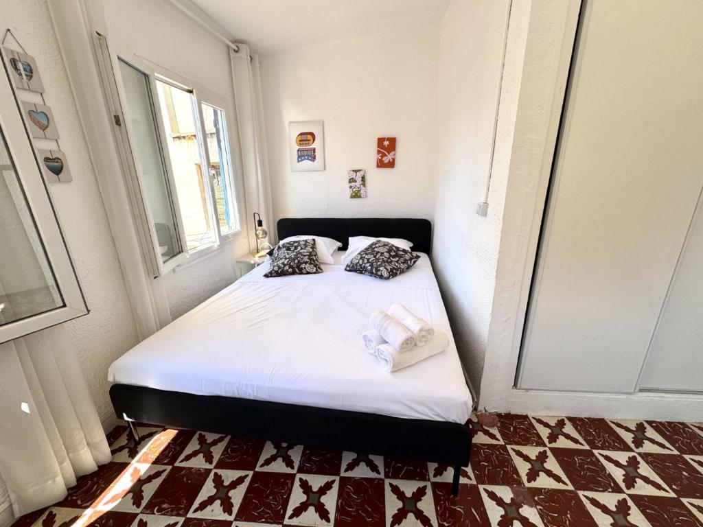 VIEUX NICE VISTA AP4503 by Riviera Holiday Homes - 4