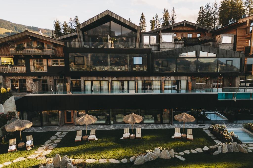 Jufenalm BOHO & Wellnesshotel - 1