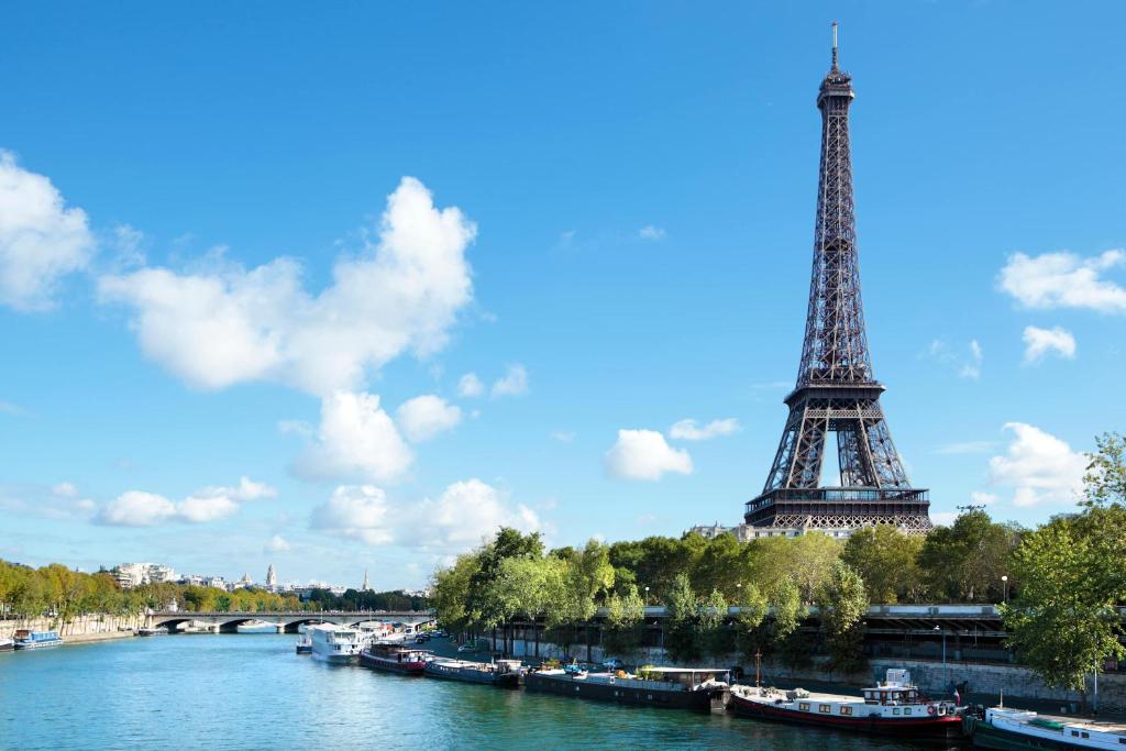 Cozy apartment in the center of Paris 2 bedrooms - 4