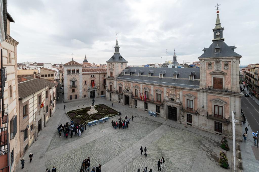 Exclusivo, Céntrico y Elegante Apartamento a 1 Min Plaza Mayor - 2