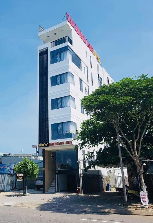 Tan Hoang Long Hotel