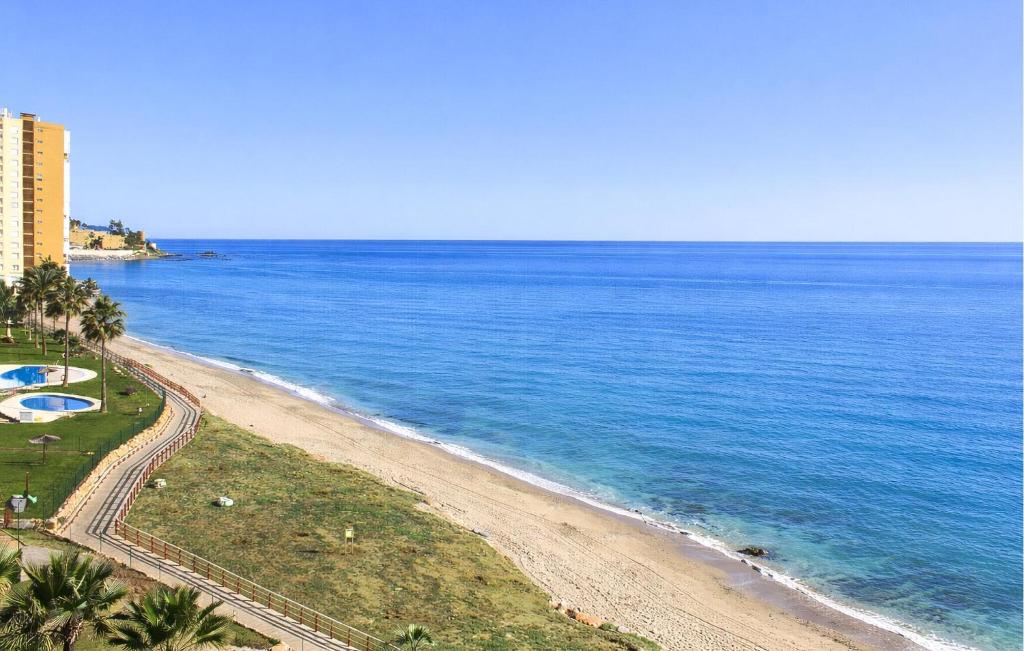 Lovely Apartment In Calahonda With Wifi - 2