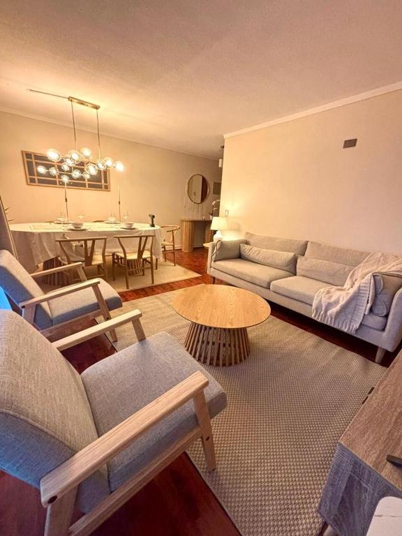 Parque Arauco Elegant apartment with balcony and pool - 5